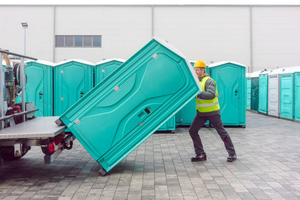 Porta potty rental for festivals in Halstead, KS
